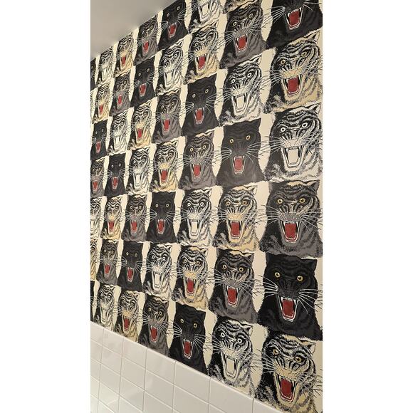 Gucci Tiger Face Printed Wallpaper Bundle - Picture 8 of 12
